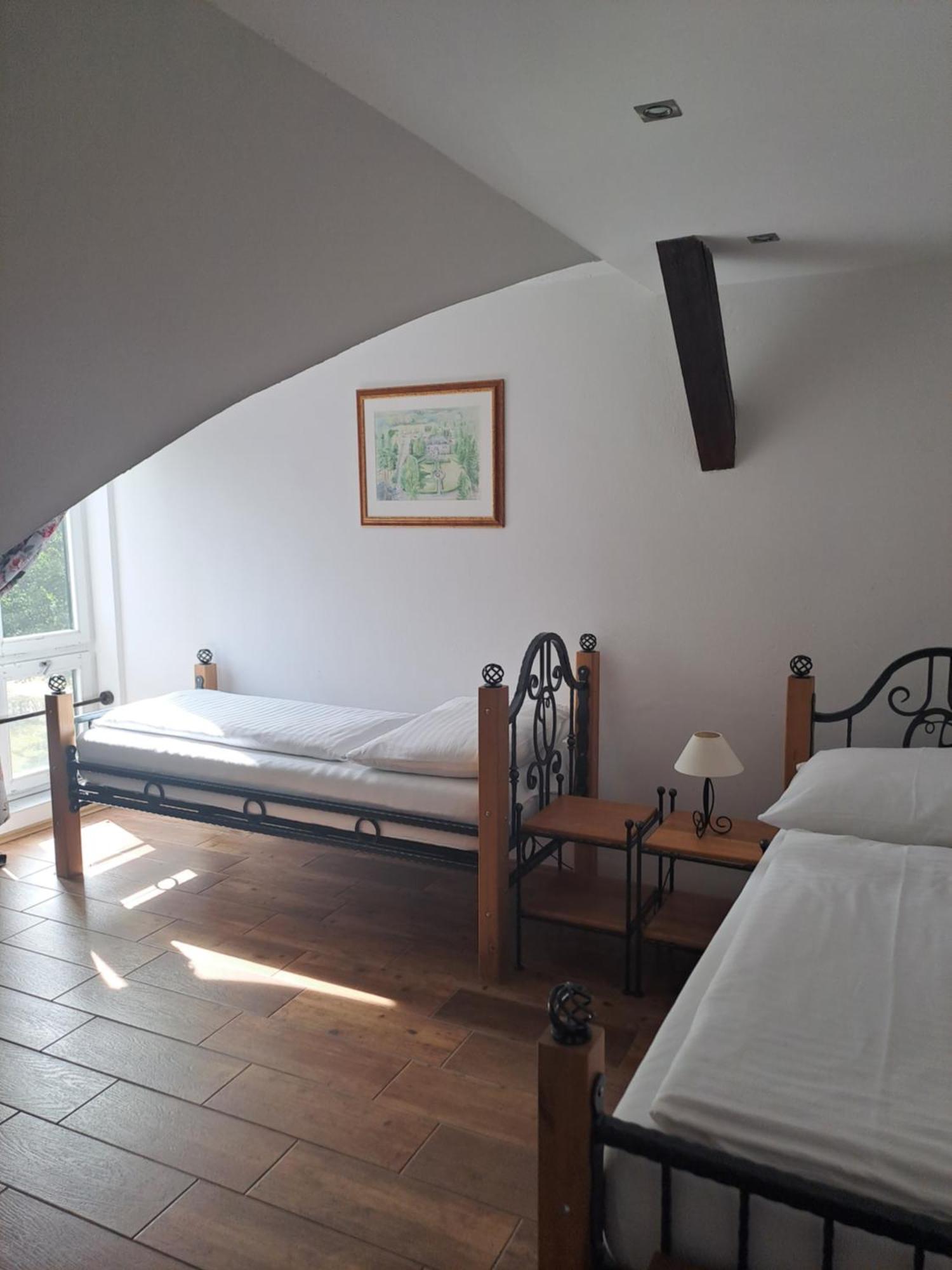 Lesni Hotel Perslak Nová Bystřice エクステリア 写真